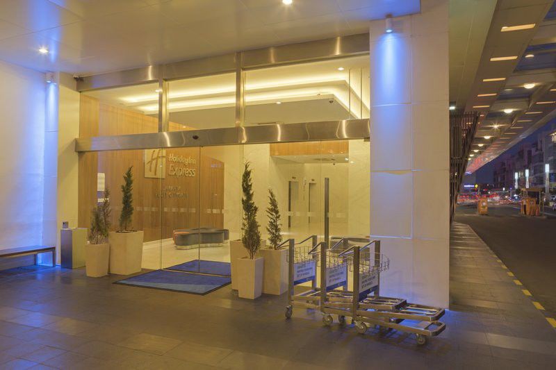 Hotel Express Pluit Citygate By Ihg 3*